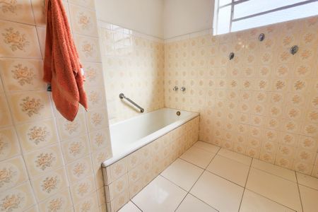 Casa para alugar com 380m², 5 quartos e 1 vagaBanheiro 1