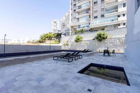 Apartamento à venda com 63m², 2 quartos e 1 vaga Apartamento à venda com 63m², 2 quartos e 1 vagaÁrea comum - Piscina