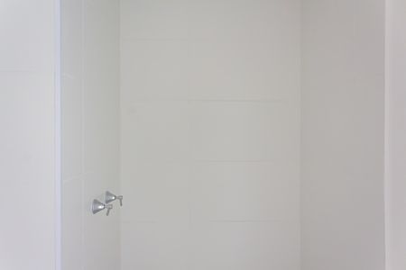 Apartamento à venda com 63m², 2 quartos e 1 vaga Apartamento à venda com 63m², 2 quartos e 1 vagaBanheiro