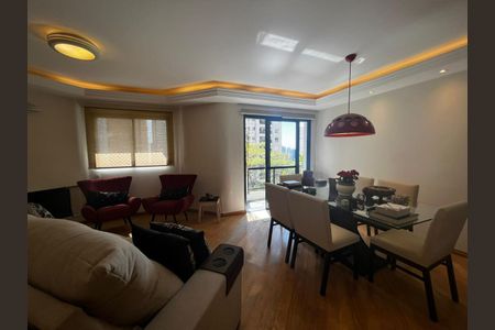 Apartamento à venda com 156m², 3 quartos e 3 vagasFoto 03
