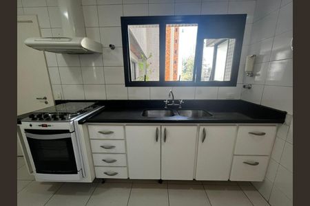 Apartamento à venda com 156m², 3 quartos e 3 vagasFoto 01