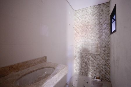 Casa à venda com 150m², 3 quartos e 2 vagasBanheiro Social