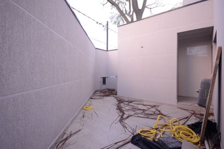 Casa à venda com 150m², 3 quartos e 2 vagasGaragem