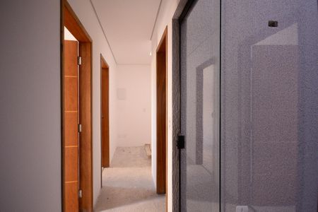 Casa à venda com 150m², 3 quartos e 2 vagasCorredor