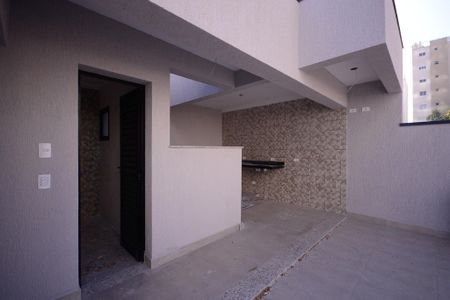 Casa à venda com 150m², 3 quartos e 2 vagasÁrea de Lazer