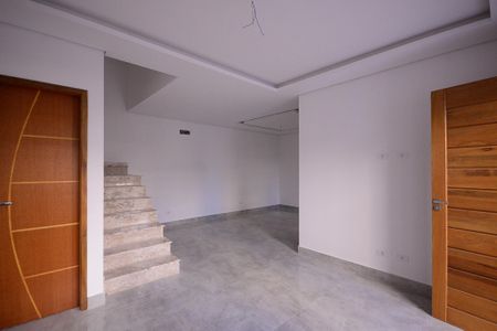 Sala/Cozinha de casa à venda com 3 quartos, 150m² em Vila Gurmencido , São Paulo