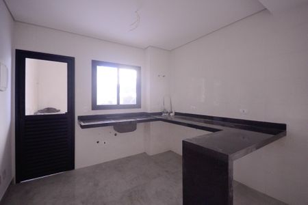 Casa à venda com 150m², 3 quartos e 2 vagasSala/Cozinha