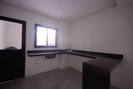 Sala/Cozinha de casa à venda com 3 quartos, 150m² em Vila Gurmencido , São Paulo