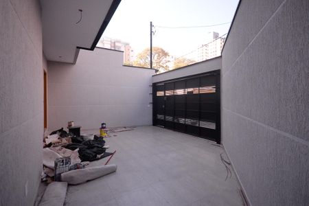 Casa à venda com 150m², 3 quartos e 2 vagasGaragem