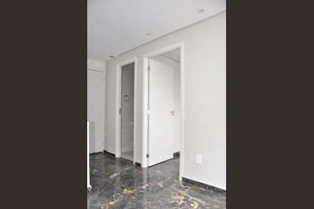 Apartamento para alugar com 33m², 2 quartos e sem vaga Apartamento para alugar com 33m², 2 quartos e sem vagaSala