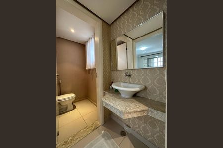 Casa de condomínio para alugar com 672m², 5 quartos e 4 vagasLavabo 1