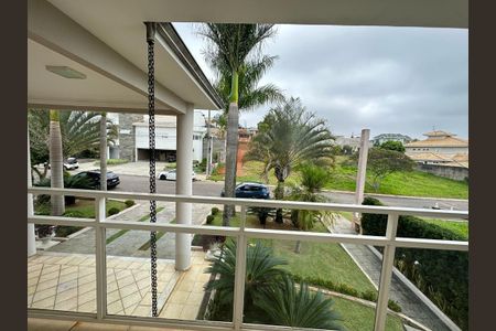 Casa de condomínio para alugar com 672m², 5 quartos e 4 vagasVaranda