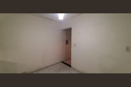 Casa à venda com 100m², 4 quartos e 2 vagas Casa à venda com 100m², 4 quartos e 2 vagasCopa