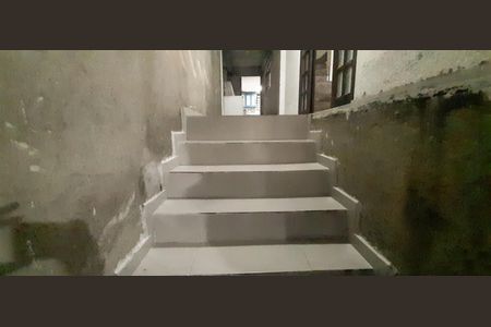 Casa à venda com 100m², 4 quartos e 2 vagas Casa à venda com 100m², 4 quartos e 2 vagasAcesso a Casa