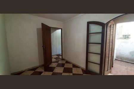 Casa à venda com 100m², 4 quartos e 2 vagas Casa à venda com 100m², 4 quartos e 2 vagasQuarto 2