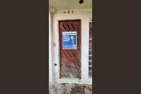 Casa à venda com 100m², 4 quartos e 2 vagas Casa à venda com 100m², 4 quartos e 2 vagasPlaca