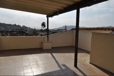 Casa para alugar com 128m², 3 quartos e sem vagaTerraço