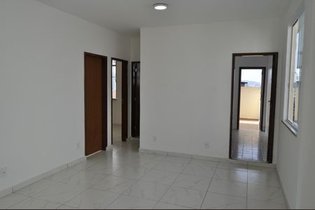 Sala de casa para alugar com 3 quartos, 128m² em Piedade, Rio de Janeiro