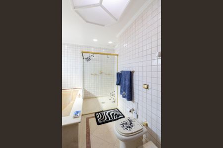 Casa à venda com 250m², 3 quartos e 4 vagasBanheiro Suíte