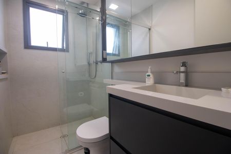 Apartamento à venda com 122m², 2 quartos e 2 vagasSuíte 02 Banheiro