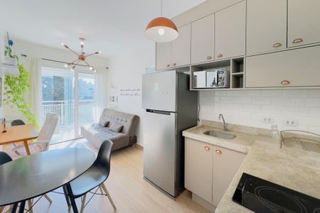 Sala / Cozinha de apartamento para alugar com 1 quarto, 42m² em Centro, São José dos Campos