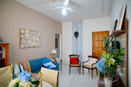 Sala de apartamento à venda com 2 quartos, 66m² em Centro, Niterói
