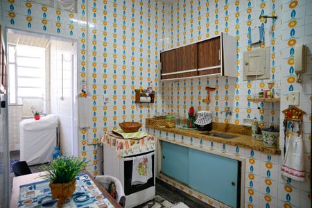 Apartamento à venda com 66m², 2 quartos e sem vaga Apartamento à venda com 66m², 2 quartos e sem vagaCozinha