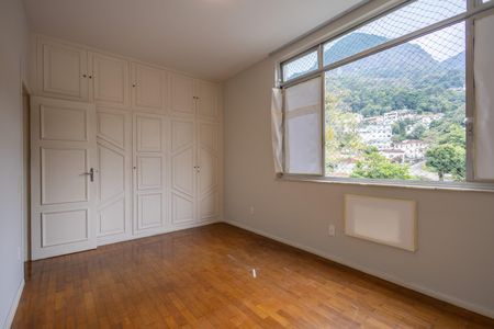 Apartamento para alugar com 147m², 3 quartos e 1 vagaQuarto 2