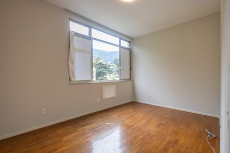 Apartamento para alugar com 147m², 3 quartos e 1 vagaQuarto 2
