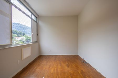 Apartamento para alugar com 147m², 3 quartos e 1 vagaQuarto 2