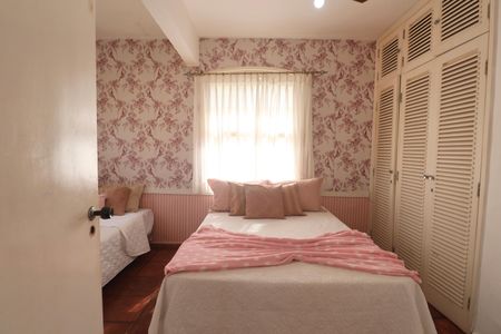 Casa para alugar com 600m², 4 quartos e 1 vagaQuarto de Serviço