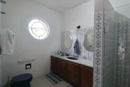 Casa para alugar com 600m², 4 quartos e 1 vagaBanheiro Suíte