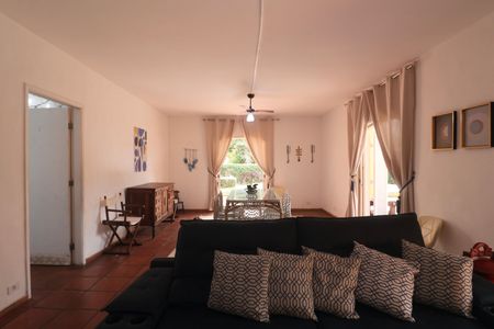 Casa para alugar com 600m², 4 quartos e 1 vagaSala