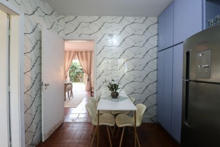 Casa para alugar com 600m², 4 quartos e 1 vagaCozinha