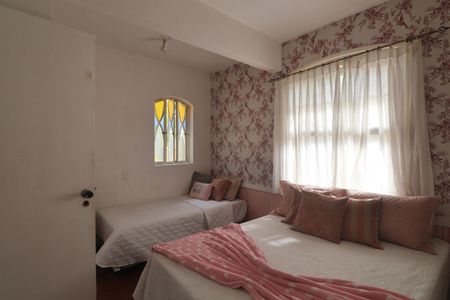 Casa para alugar com 600m², 4 quartos e 1 vagaQuarto de Serviço