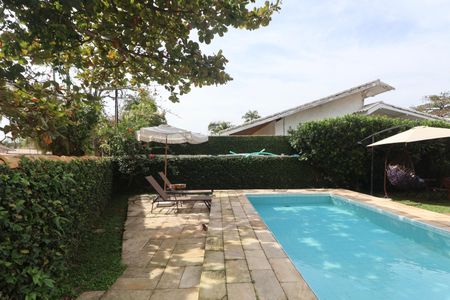 Casa para alugar com 600m², 4 quartos e 1 vagaQuintal