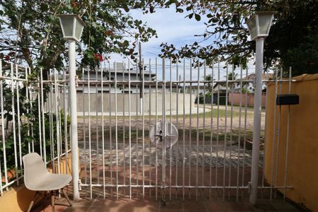 Casa para alugar com 600m², 4 quartos e 1 vagaFachada