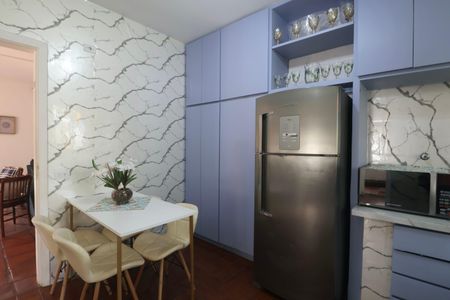 Casa para alugar com 600m², 4 quartos e 1 vagaCozinha