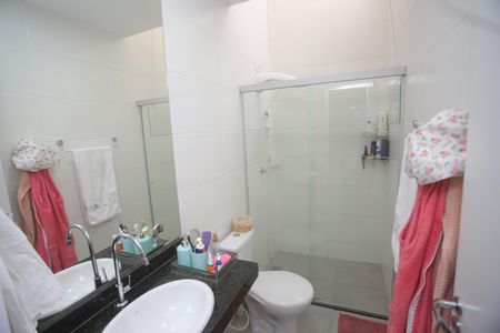 Apartamento à venda com 114m², 3 quartos e 2 vagasBanheiro da Suíte 2