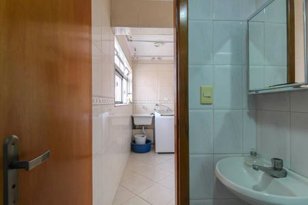 Apartamento à venda com 72m², 3 quartos e 1 vaga Apartamento à venda com 72m², 3 quartos e 1 vagaBanheiro de Serviço