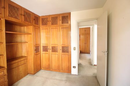 Apartamento à venda com 94m², 3 quartos e 1 vagaQuarto