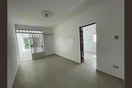 Casa à venda com 5 quartos, 250m² em Mirandópolis, São Paulo