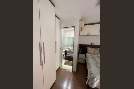 Casa à venda com 3 quartos, 170m² em Vila Mariza Mazzei, São Paulo