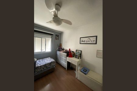Casa à venda com 3 quartos, 170m² em Vila Mariza Mazzei, São Paulo