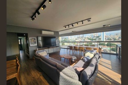 Apartamento à venda com 145m², 3 quartos e 4 vagas