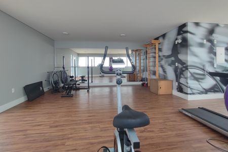 Apartamento para alugar com 43m², 2 quartos e 1 vaga Apartamento para alugar com 43m², 2 quartos e 1 vagaÁrea comum - Academia