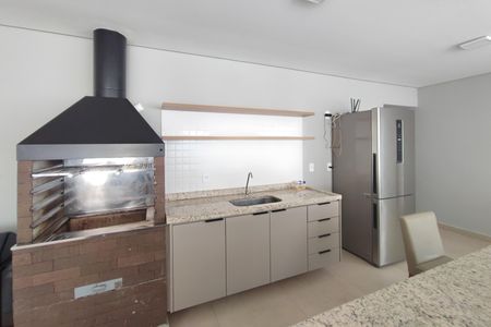 Apartamento para alugar com 43m², 2 quartos e 1 vaga Apartamento para alugar com 43m², 2 quartos e 1 vagaÁrea comum - Churrasqueira