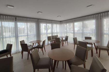 Apartamento para alugar com 43m², 2 quartos e 1 vaga Apartamento para alugar com 43m², 2 quartos e 1 vagaÁrea comum - Salão de festas