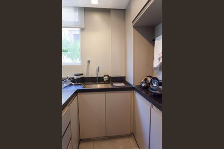 Apartamento à venda com 105m², 3 quartos e 2 vagas Apartamento à venda com 105m², 3 quartos e 2 vagasCozinha