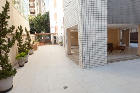 Apartamento à venda com 105m², 3 quartos e 2 vagas Apartamento à venda com 105m², 3 quartos e 2 vagasÁrea comum